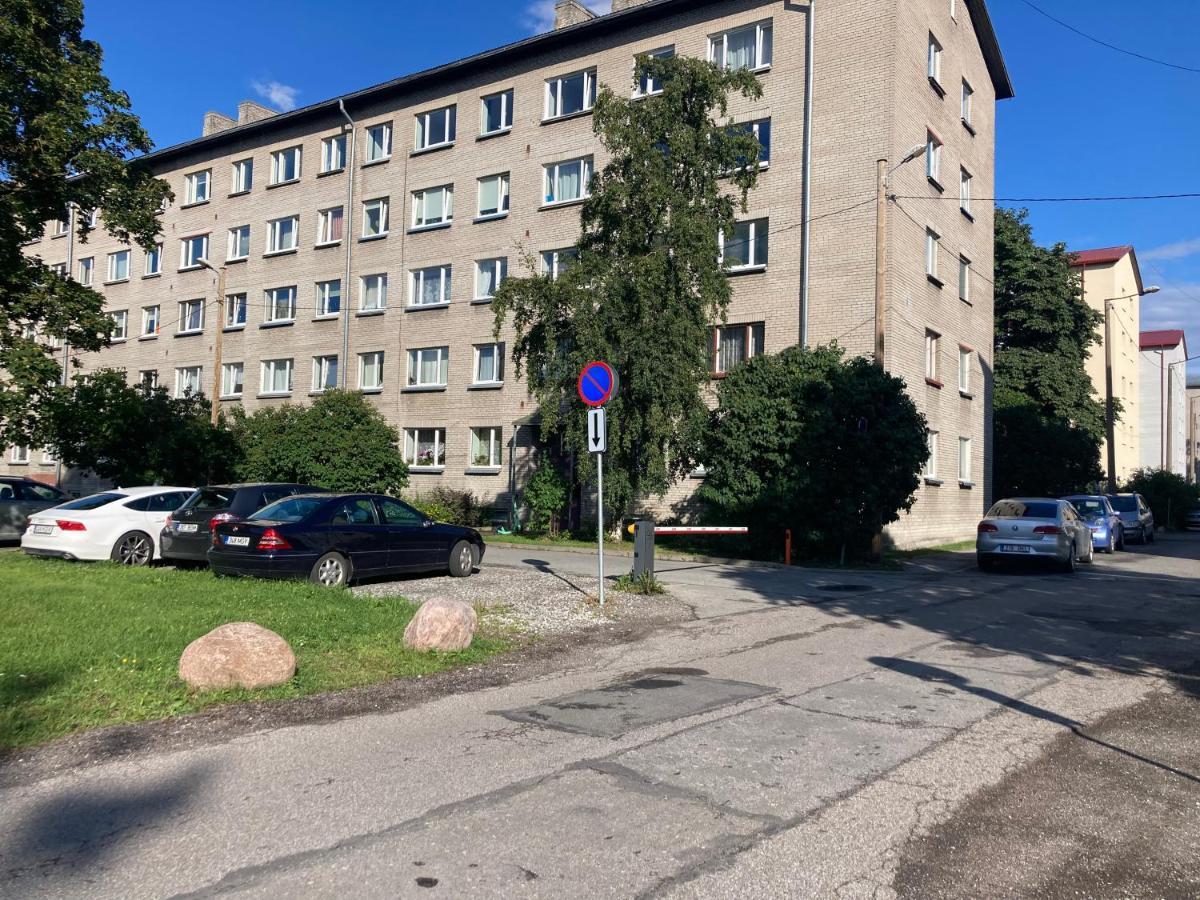 Find For The Traveler Appartement Tallinn Buitenkant foto